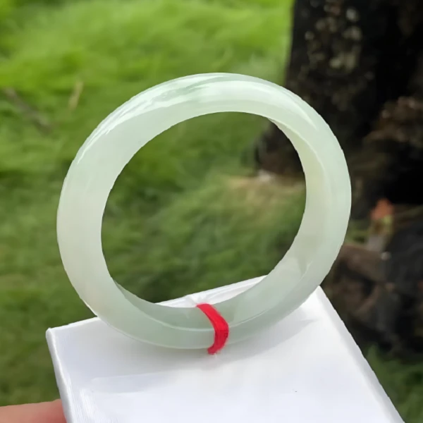 时尚缅风测量高冰透美人星翠手镯