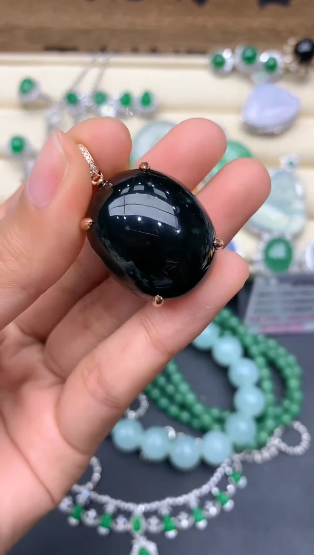 【闪购商品】翡翠颈饰18K金镶嵌249-中国好珍宝