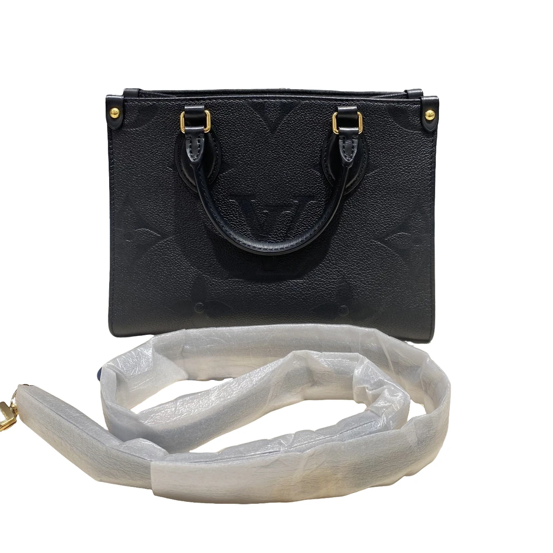 未使用 LouisVuitton/路易威登  onthego 小号黑色全皮压纹11116