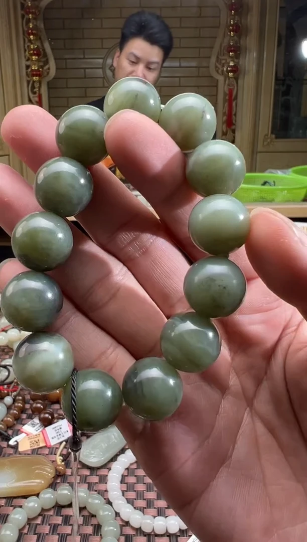 未镶嵌手串和田玉这****意李保国矿青白玉手串卡16