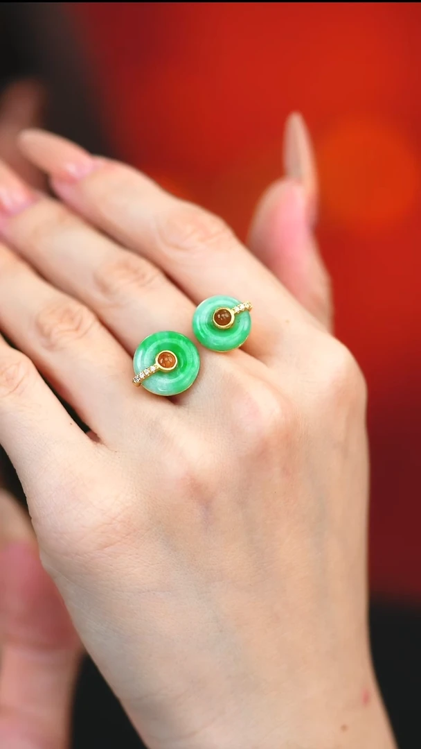 银S925镶嵌戒指翡翠新款*