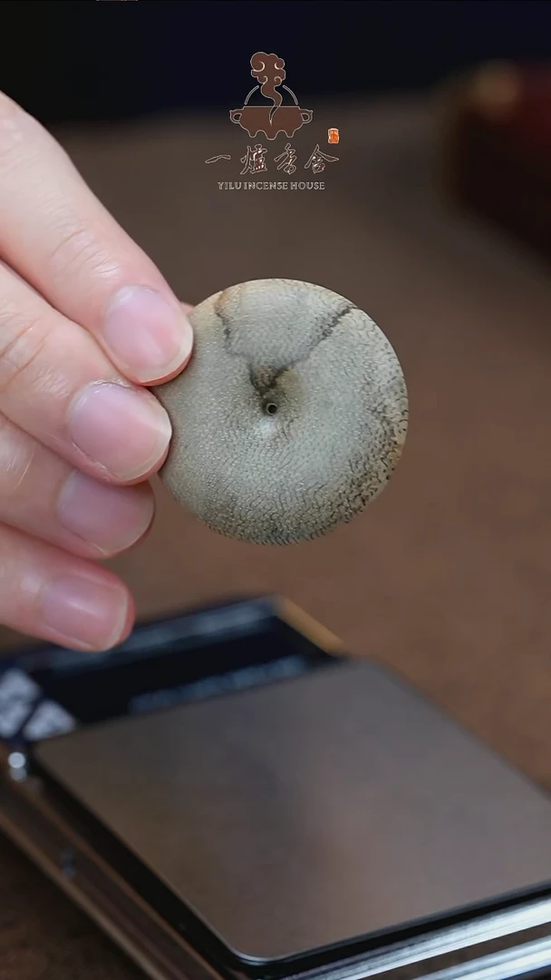 沉香沉香碎屑7g+ 柬埔寨平安扣p