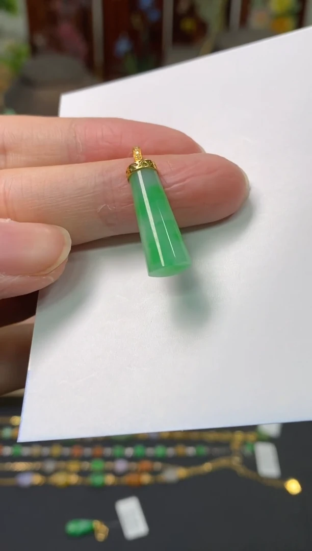 【闪购商品】翡翠颈饰18K金镶嵌净货14024