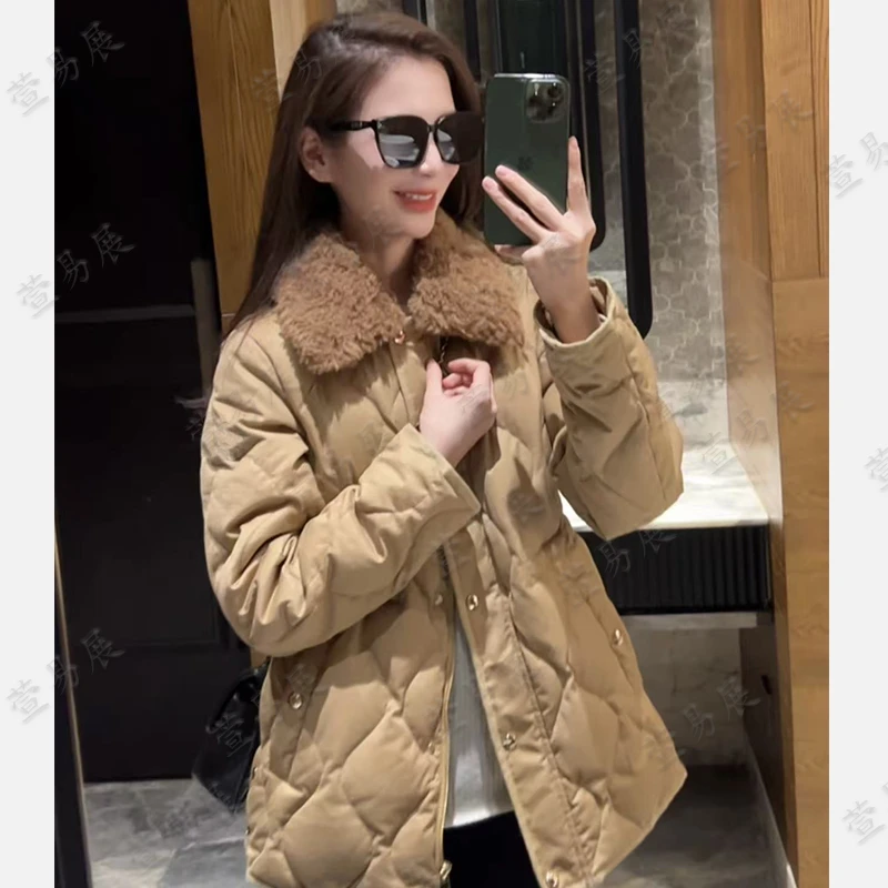 萱易展-“苏黎曼调”90白鹅绒可拆卸绵羊毛领收腰鹅绒服YY-WT110401