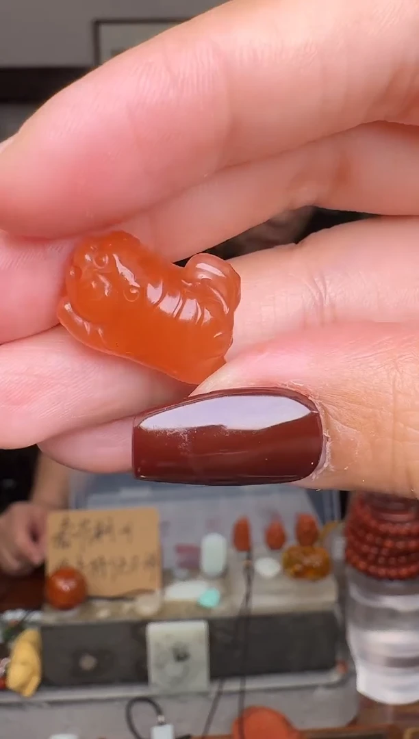 【闪购商品】南红玛瑙挂件未镶嵌2560