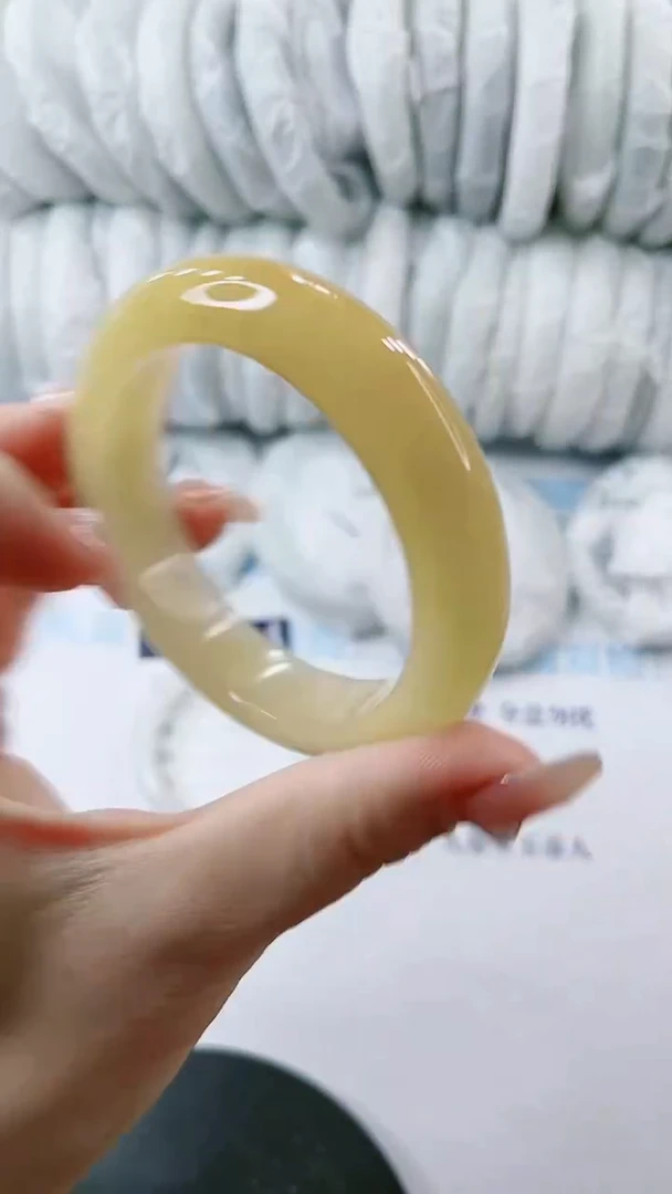 【闪购商品】石英质玉手镯未镶嵌0984832965-多样性发货