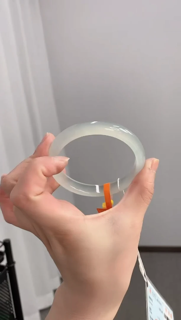 【闪购商品】玛瑙/玉髓手镯未镶嵌58-59圈