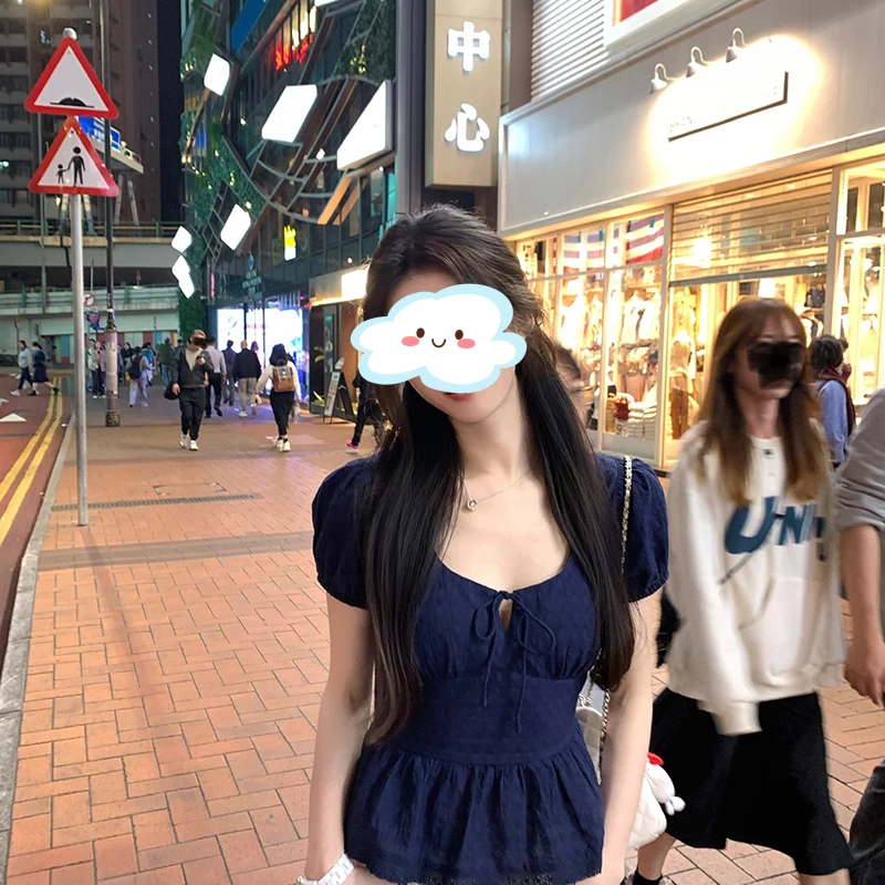 famouswang2025年【春日初恋】春季新款显瘦少女法式方领t恤上衣