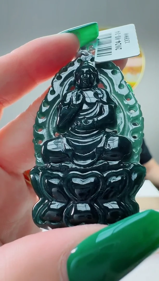 翡翠未镶嵌颈饰1111111111111