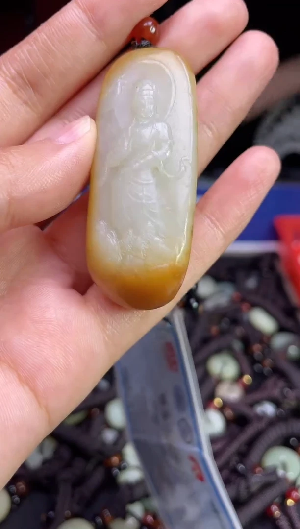 未镶嵌和田玉挂件1