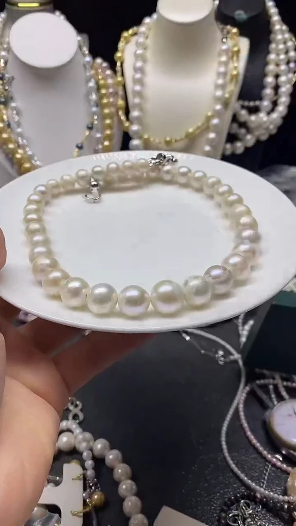 颈饰未镶嵌淡水珍珠多人