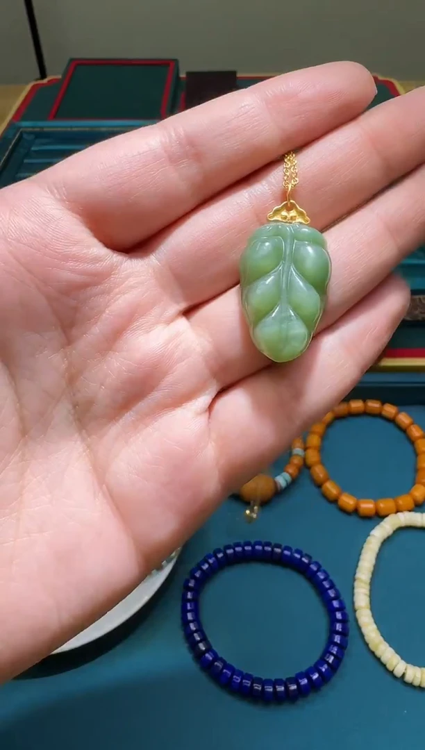 颈饰未镶嵌和田玉多样性发一817