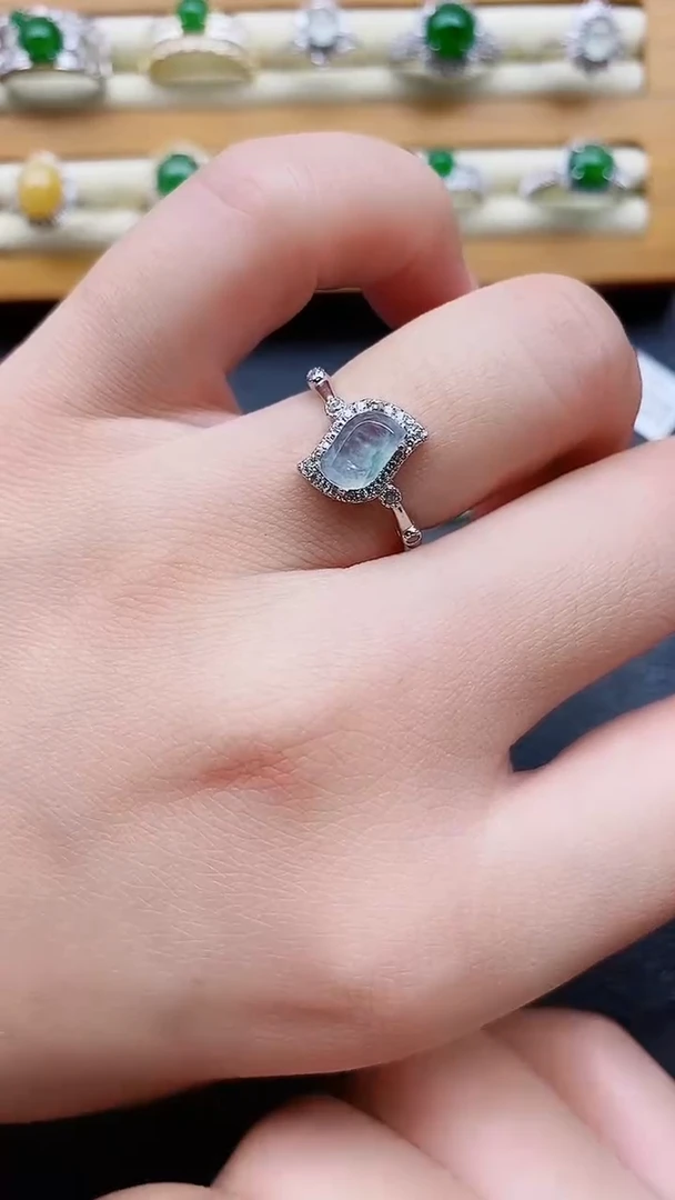 银S925镶嵌戒指翡翠1