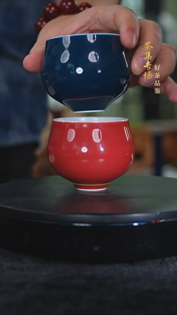 摆件瓷红色泡泡杯