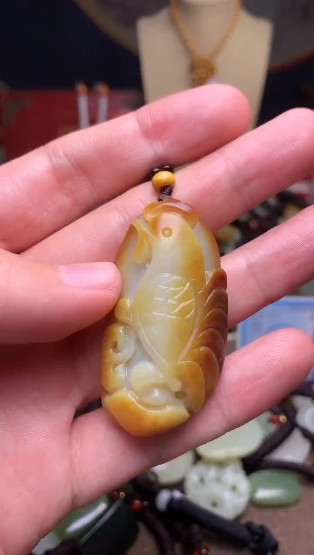 颈饰未镶嵌和田玉新疆料青海料清水和田玉吊坠