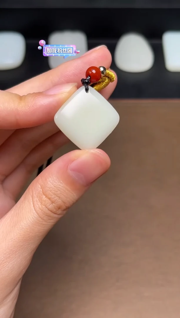 和田玉未镶嵌颈饰3