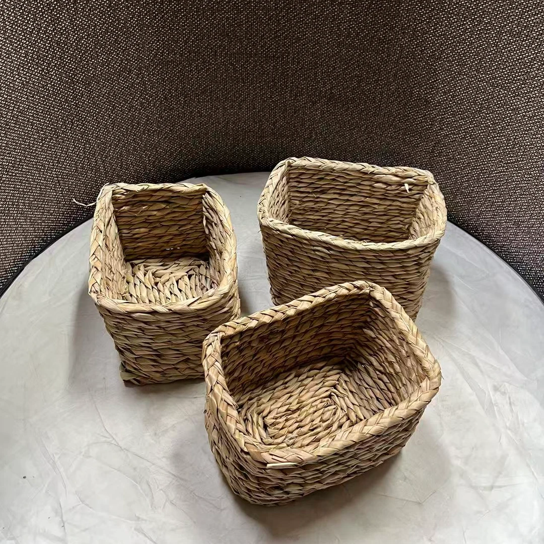 5681瑕疵款 拍1发3 长23宽16高14cm家用草编收纳筐桌面小花盆篮子