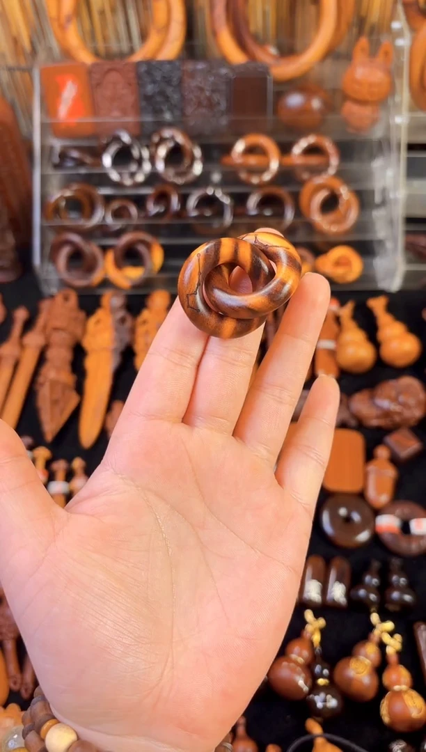 木木雕款?****?雷桃木刻七星乾坤圈1.6