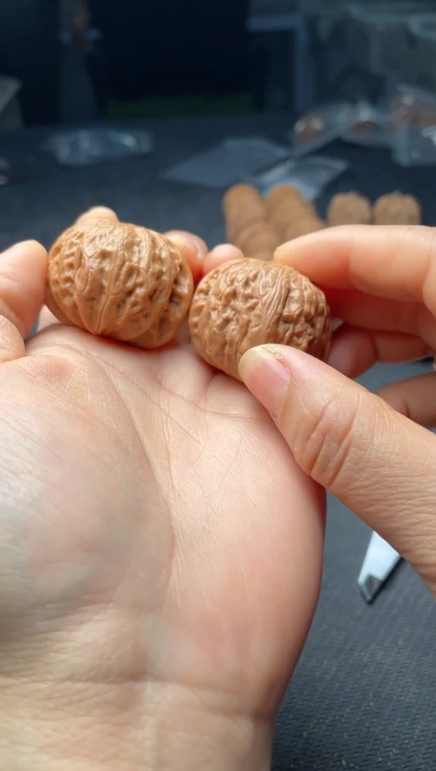 把件文玩核桃w300  铁锤38尺