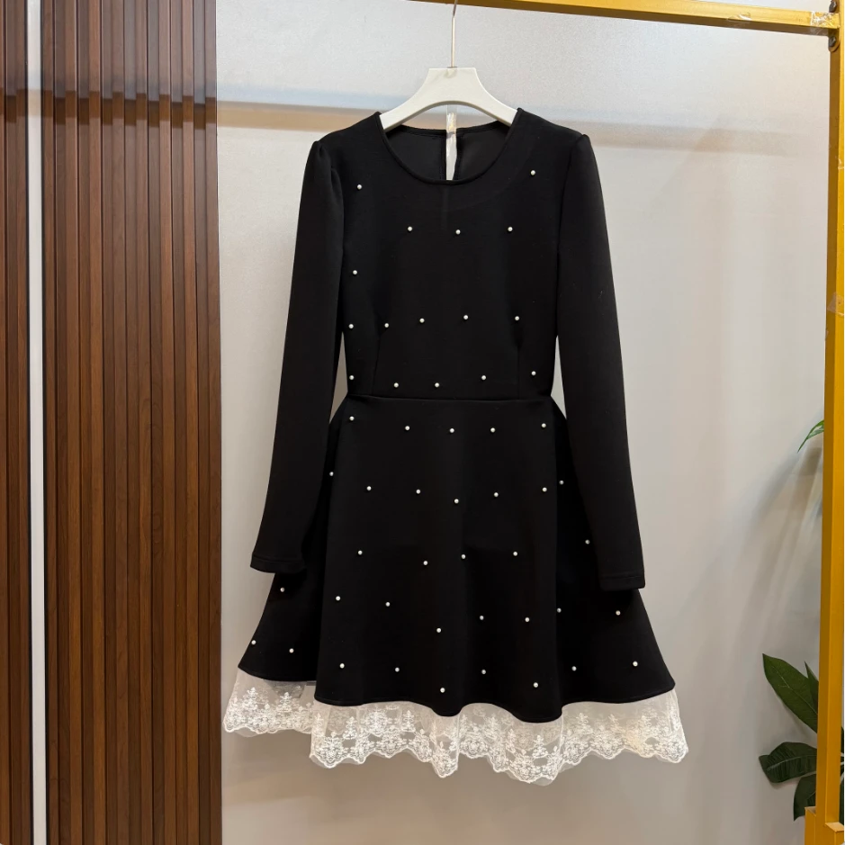 大码新款时尚气质轻熟风蕾丝拼接下摆温柔显瘦长袖连衣裙