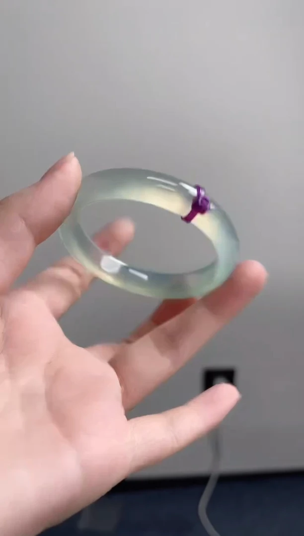 手镯玛瑙/玉髓未镶嵌52-53圈