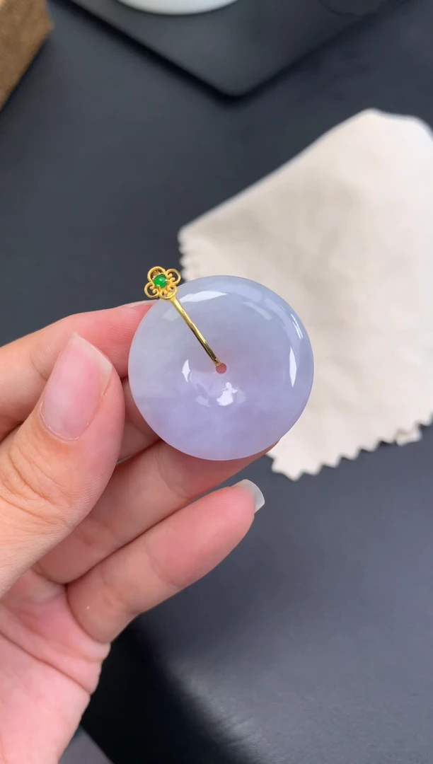 颈饰18K金镶嵌翡翠模式推广期48小时鉴赏期