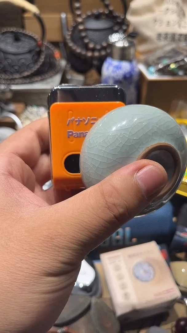 瓷片闪购商品 如图所示