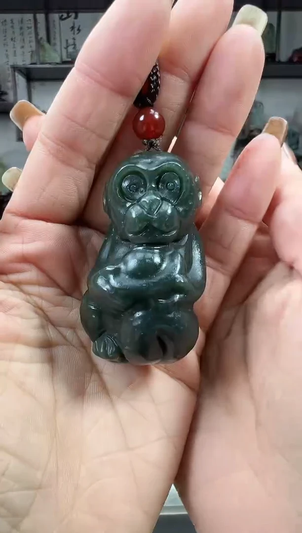 未镶嵌和田玉把件70