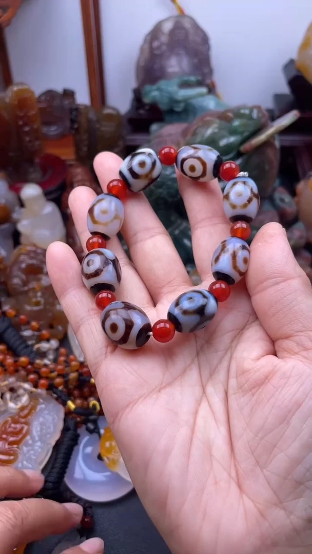 玛瑙/玉髓颈饰未镶嵌AA