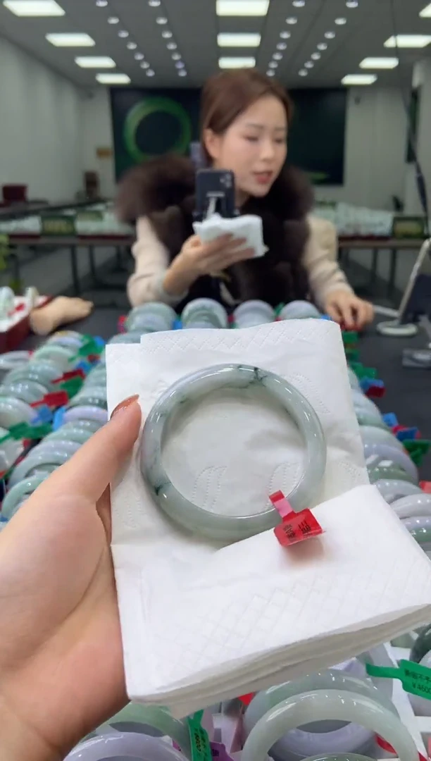 未镶嵌手镯翡翠0043714