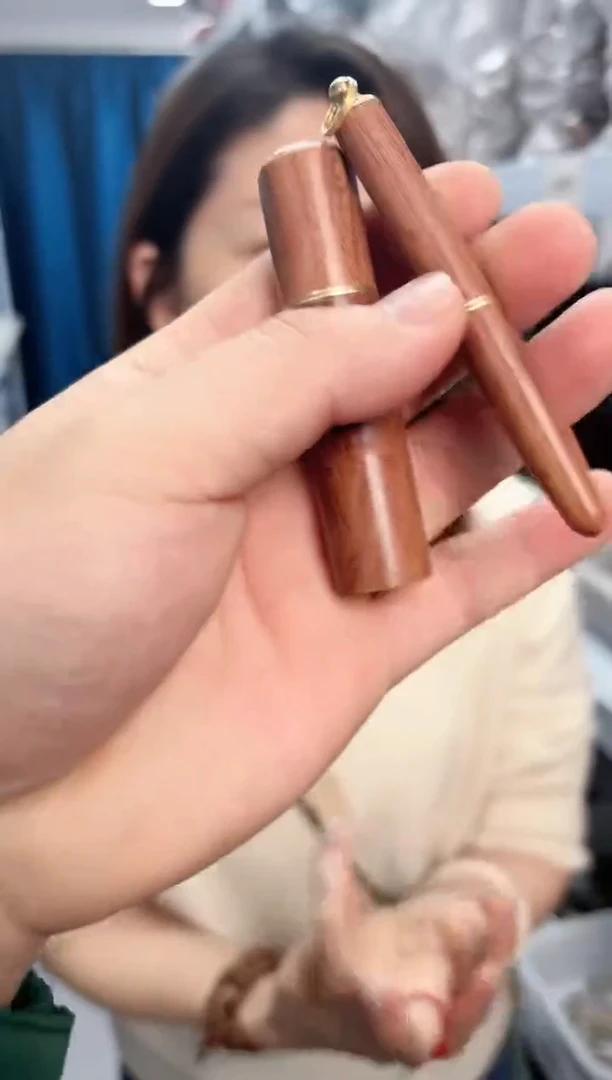 【闪购商品】花梨木类耳勺+牙签筒