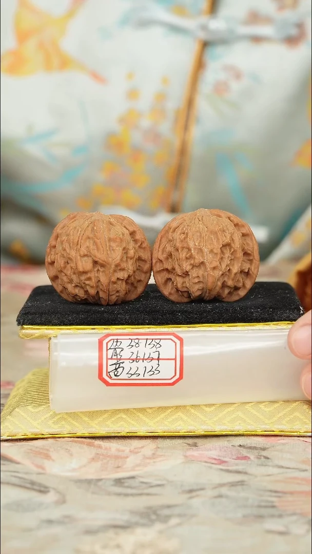 【闪购商品】文玩核桃把件磨盘
