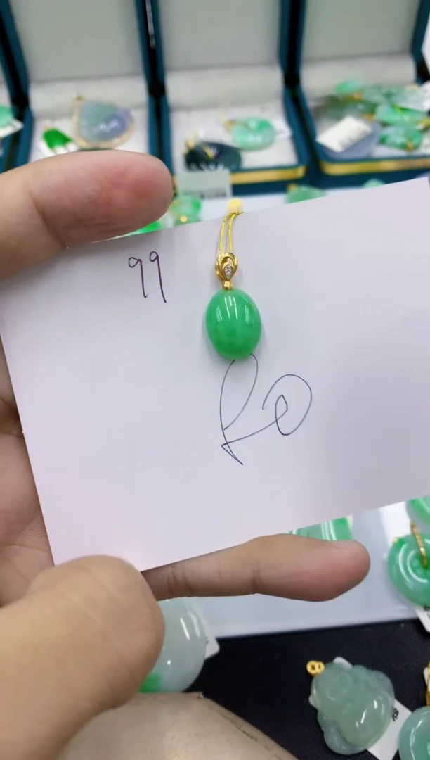 颈饰未镶嵌翡翠111111111111