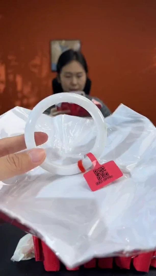 未镶嵌手镯翡翠12 585960