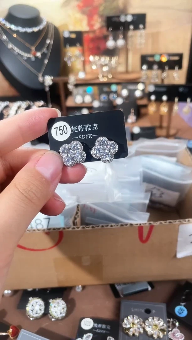 合金925银锆石梵750