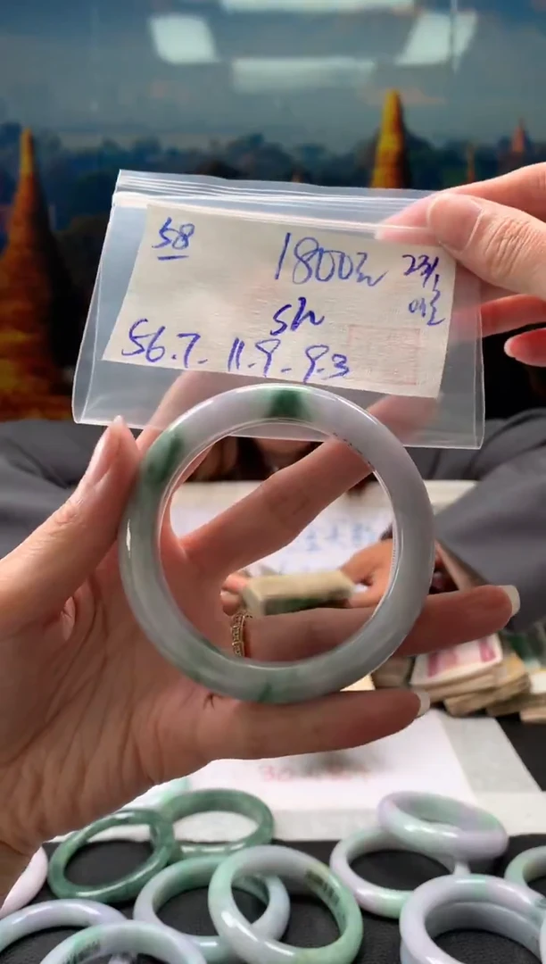 【闪购商品】翡翠手镯未镶嵌翡翠手镯 下单联系小耳机#58