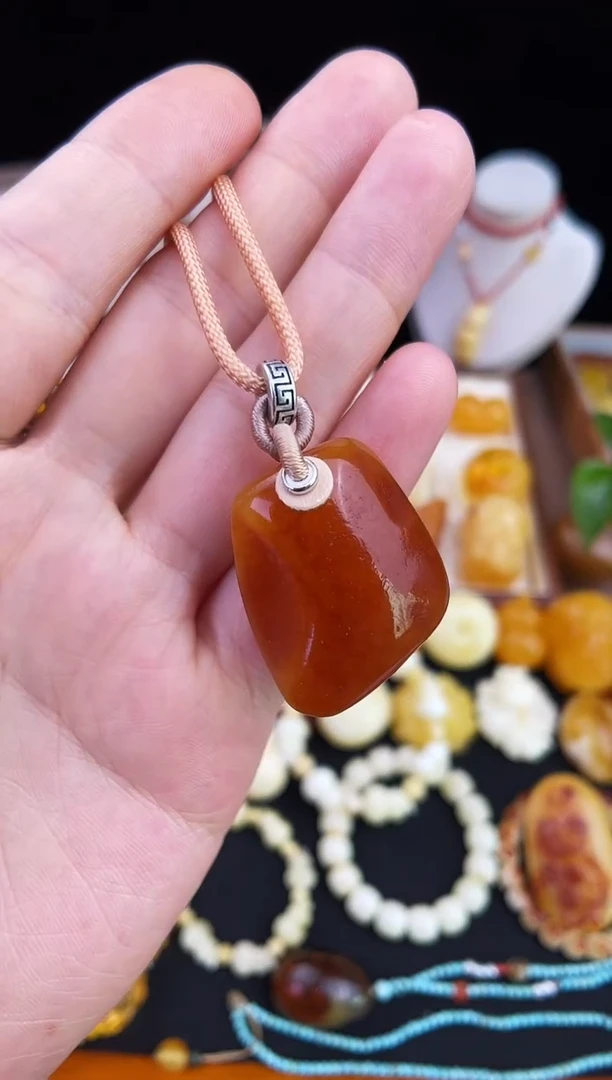 琥珀未镶嵌珠宝奇石柒月