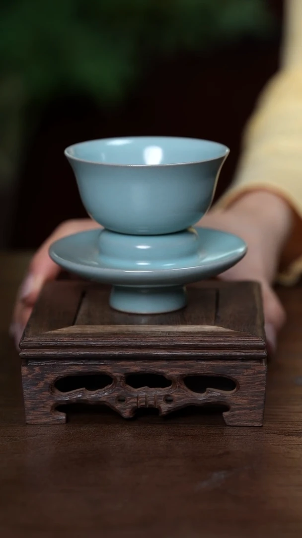 【闪购商品】L·宝丰宋官窑原产地汝瓷宋氏盏拖（微瑕）