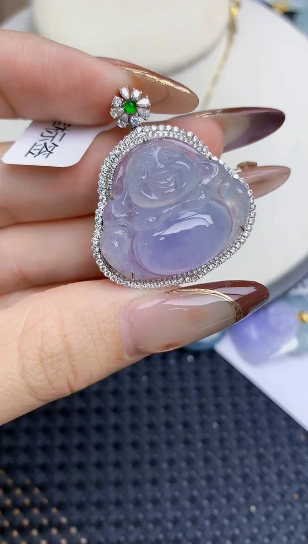 颈饰18K金镶嵌翡翠86   天然翡翠A货  百元以上9米证书费自理