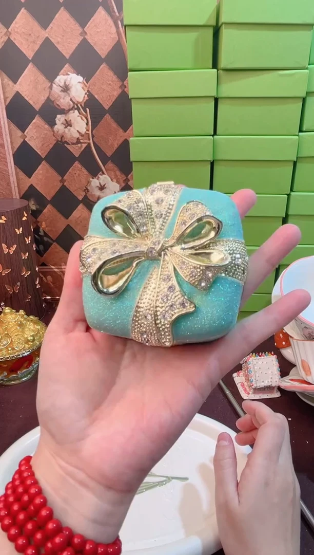 锌合金珐琅首饰盒默认微瑕拆盒不退介意勿拍～～～～！！！大绿盒