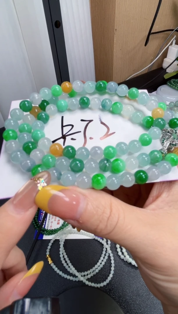 定制翡翠未镶嵌缅甸天然翡翠A货