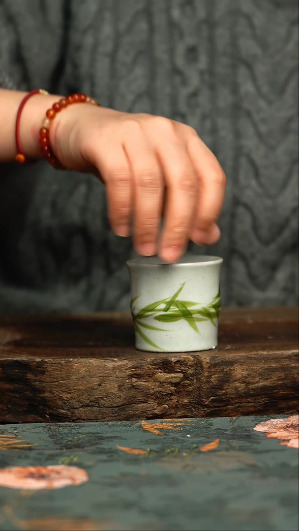 【闪购商品】杯釉下彩手工手绘同款陶器