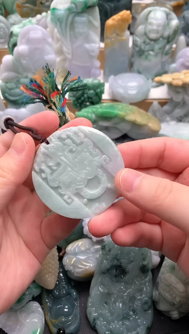 吊坠(不含链)未镶嵌翡翠1