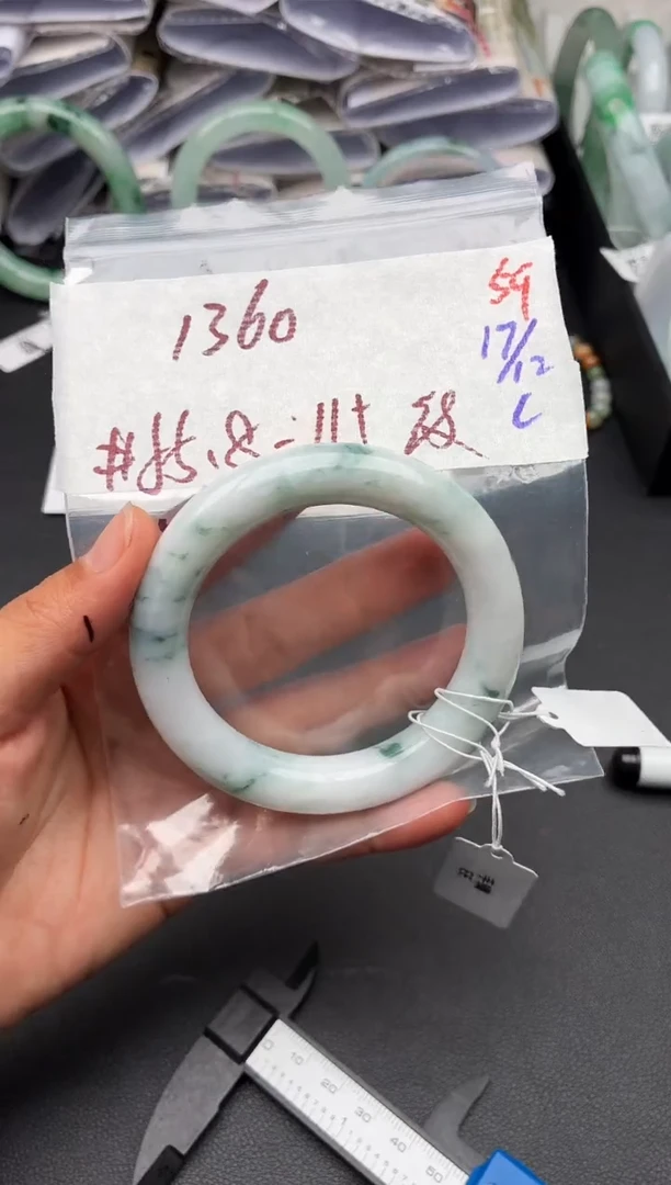 未镶嵌定制翡翠毛货需精细抛光多样性发1件59