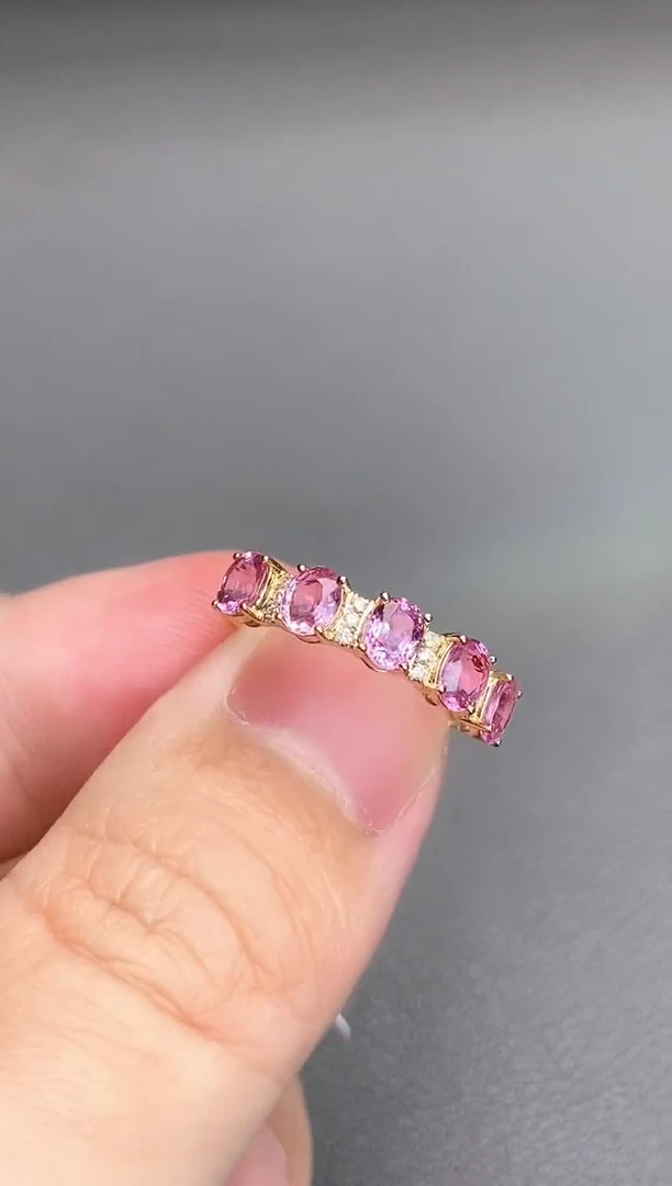 排戒蓝宝石18K金镶嵌1.6ct 无烧