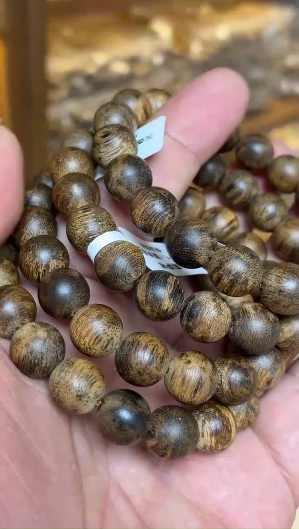 沉香手串 菩萨棋圆珠单圈1.1多样性发其一