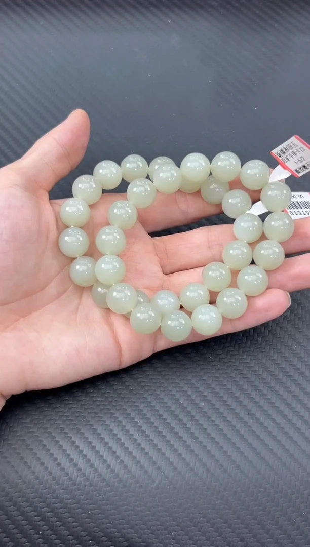 【闪购商品】和田玉手串未镶嵌近矿卡12手串多样性发货拍一发一