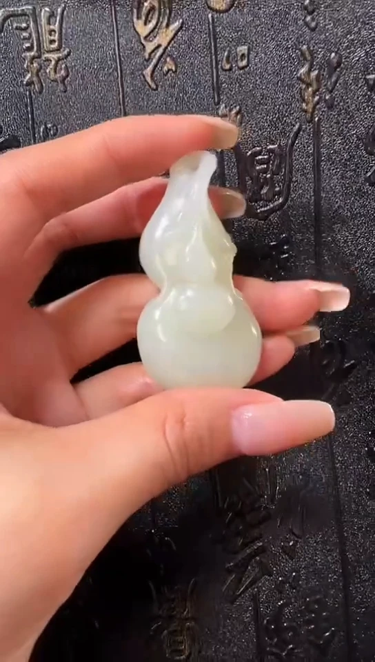 颈饰未镶嵌和田玉11111111