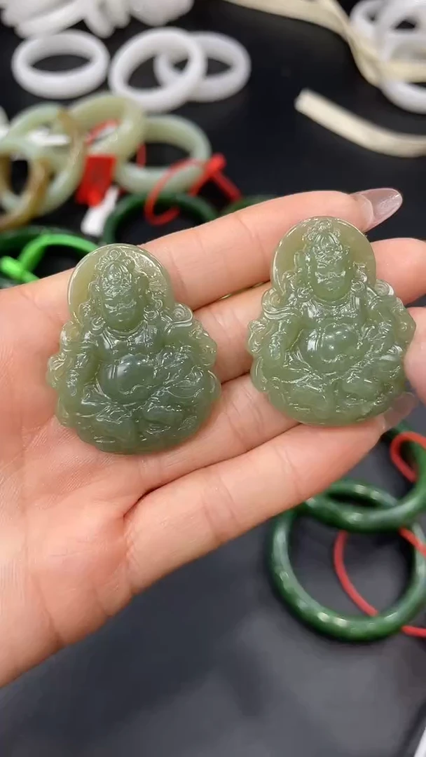 颈饰未镶嵌和田玉和田玉财神吊坠拍一发一多样性发其一