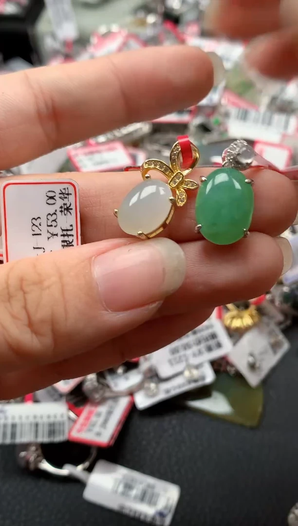 银S925镶嵌戒指翡翠天然A货缅甸翡翠